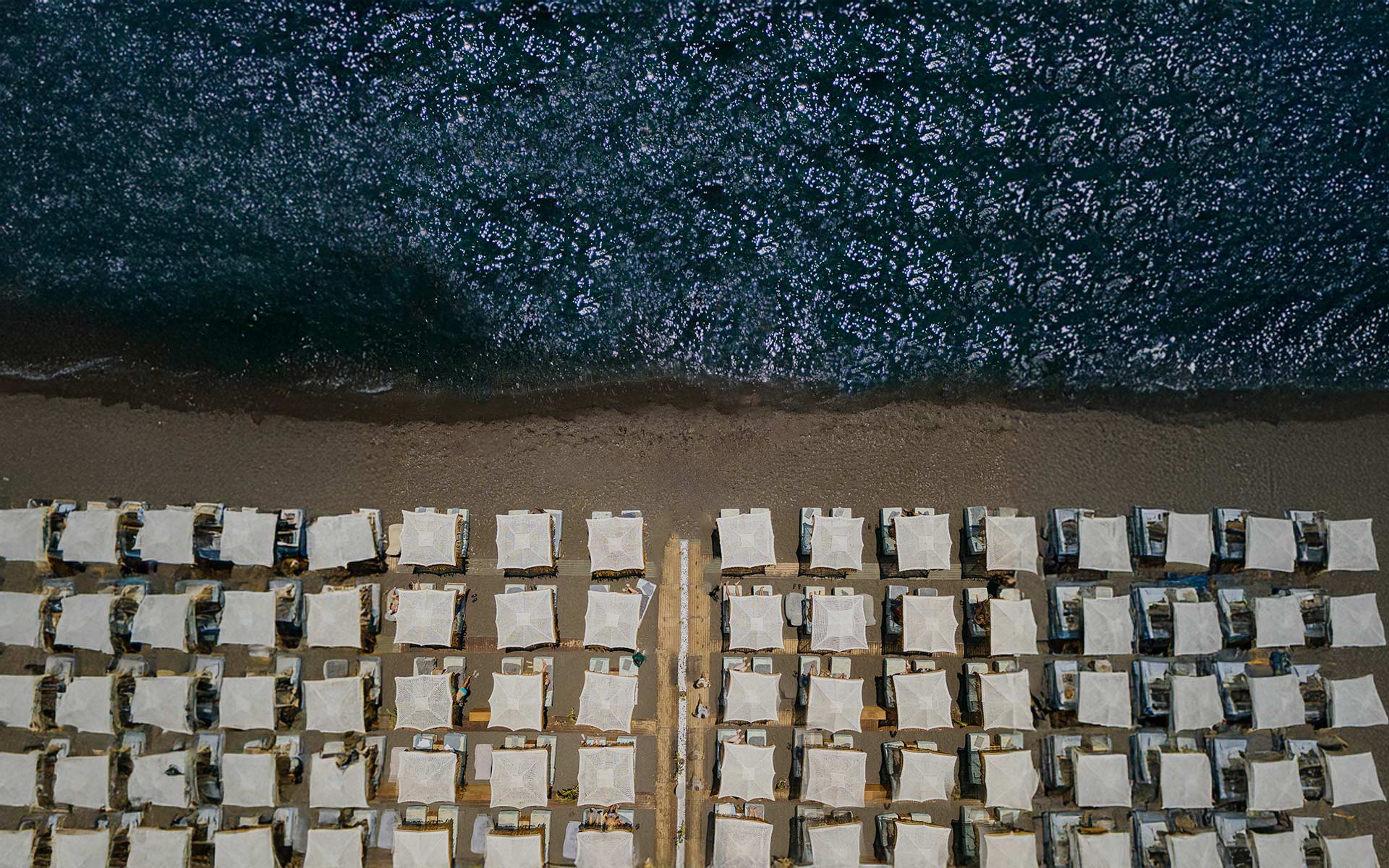 Welcome to Forty One Santorini